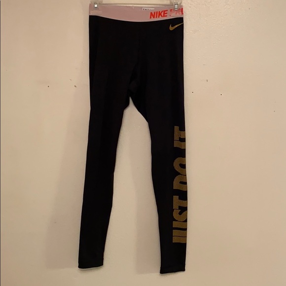 Nike Pants - Nike leggings new